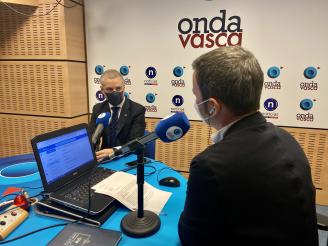 El lehendakari, Iñigo Urkullu, ha sido entrevistado este miércoles en Onda Vasca por Txema Gutiérrez