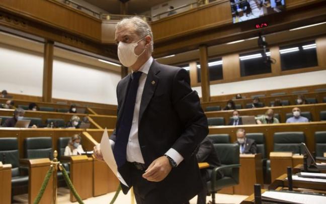 El lehendakari señala que las instituciones vascas preparan medidas para paliar la crisis provocada por la guerra en Ucrania