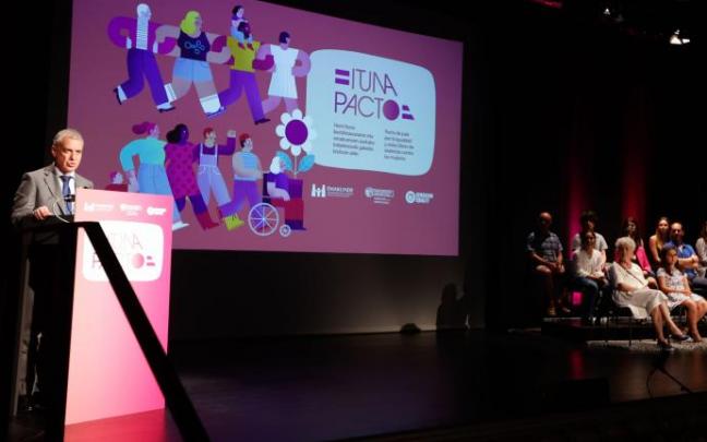 Urkullu en el acto celebrado en Azkuna Zentroa. Urkullu en el acto celebrado en Azkuna Zentroa.