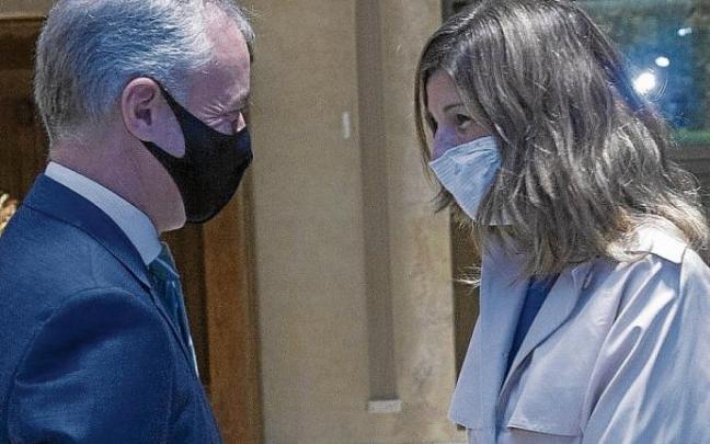 El lehendakari, junto a la líder de Unidas Podemos. El lehendakari, junto a la líder de Unidas Podemos.