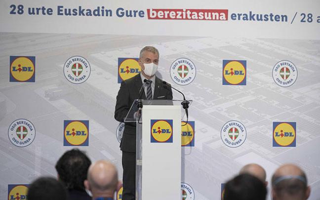 Urkullu, durante la presentación de la nueva plataforma logística de Lidl en Nanclares de la Oca. Urkullu, durante la presentación de la nueva plataforma logística de Lidl en Nanclares de la Oca.