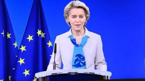 La presidenta de la Comisión Europea, Ursula Von der Leyen, durante su comparecencia