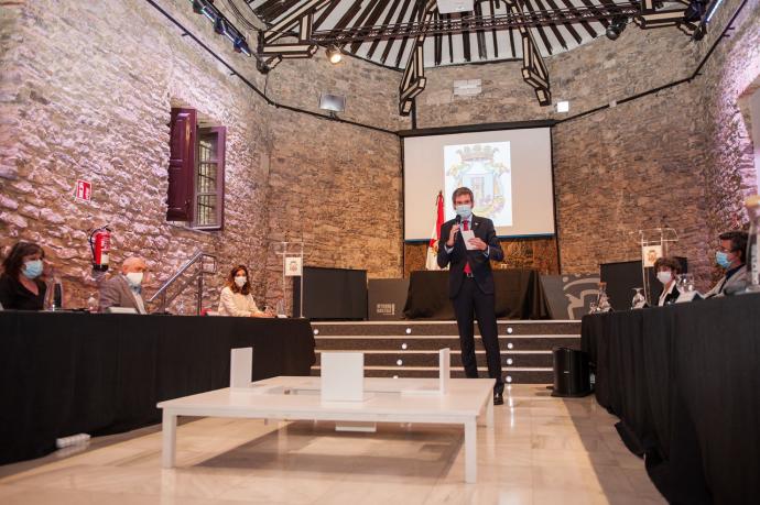 El alcalde, Gorka Urtaran, en el Pleno celebrado en Villa Suso.