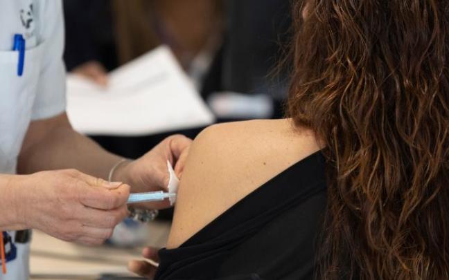 En un mes se han administrado 4,5 millones de dosis en el Estado En un mes se han administrado 4,5 millones de dosis en el Estado
