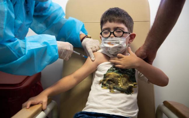El 56 % de los niños vascos han recibido ya la primera dosis de la vacuna El 56 % de los niños vascos han recibido ya la primera dosis de la vacuna