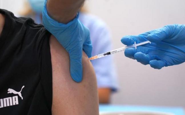 Osakidetza abrirá el martes la cita vacunar a niños de entre 9 y 11 años