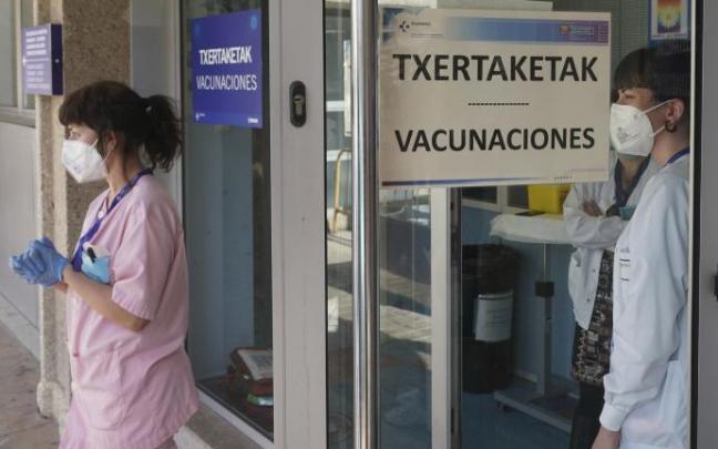 El avance de la campaña de vacunación, clave para entender la mejora de la pandemia.