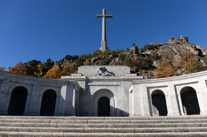 Entrada a la basílica del Valle de los Caídos