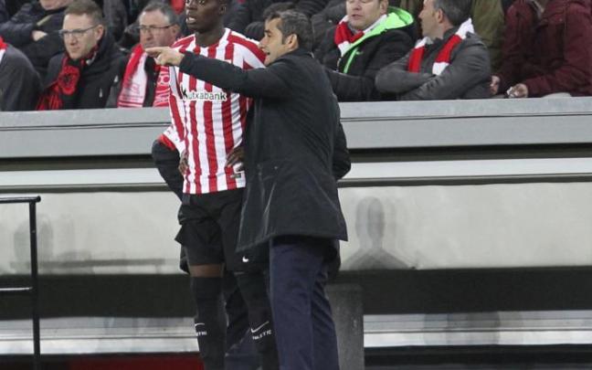 Ernesto Valverde junto a Iñaki Williams en 2017 Ernesto Valverde junto a Iñaki Williams en 2017