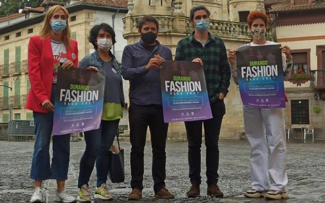 Presentación ayer lunes de la cita con la moda del viernes. Presentación ayer lunes de la cita con la moda del viernes.