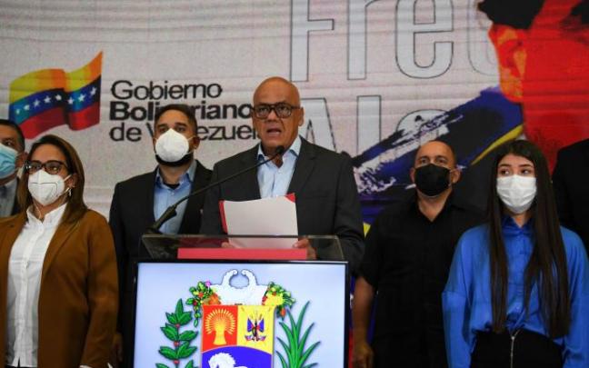 El presidente de la Asamblea Legislativa de Venezuela, Jorge Rodríguez, anuncia la suspensión del diálogo con la oposición El presidente de la Asamblea Legislativa de Venezuela, Jorge Rodríguez, anuncia la suspensión del diálogo con la oposición