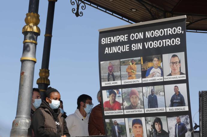 Manifestación por los náufragos desaparecidos del Villa de Pitanxo.