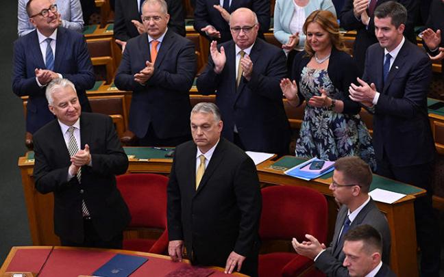 La votación en el Parlamento húngaro se ha saldado con 133 votos a favor. La votación en el Parlamento húngaro se ha saldado con 133 votos a favor.