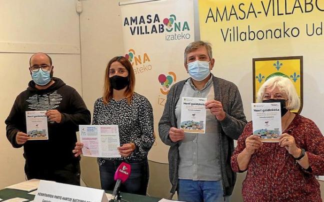 Los integrantes de la Comisión de Participación, en la que están representadas todas las formaciones. Foto: N.G.
