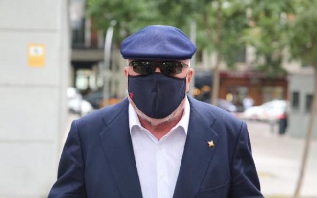 El comisario Villarejo tras declarar en la Audiencia Nacional en el juicio de una pieza del caso Tándem El comisario Villarejo tras declarar en la Audiencia Nacional en el juicio de una pieza del caso Tándem
