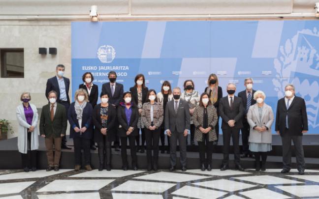 Comisión de seguimiento del 'Acuerdo Interinstitucional para la mejora en la atención a mujeres víctimas de maltrato doméstico y agresiones sexuales' Comisión de seguimiento del 'Acuerdo Interinstitucional para la mejora en la atención a mujeres víctimas de maltrato doméstico y agresiones sexuales'