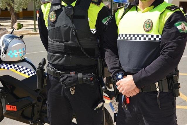 Agentes de la policía local de El Viso del Alcor.