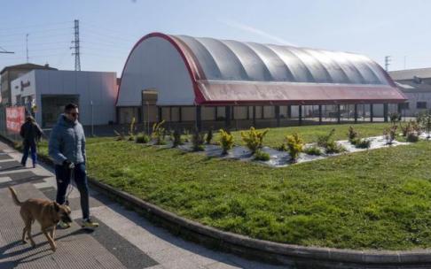 Vista general de la parcela donde se ubicará el nuevo centro comercial de Mercadona.