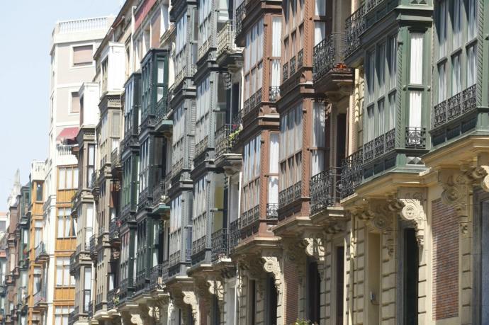 El Ayuntamiento de Bilbao está realizando un estudio para conocer la vivienda vacía que hay en la villa