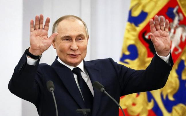 Vladimir Putin interviene en un acto en el Kremlin.