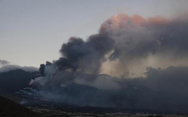 Imagen del volcán de La Palma. Imagen del volcán de La Palma.