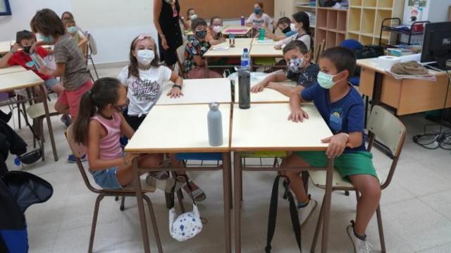 Primer día de la vuelta a clase el pasado mes de septiembre con un protocolo anticovid similar al que entra en vigor en este segundo trimestre.