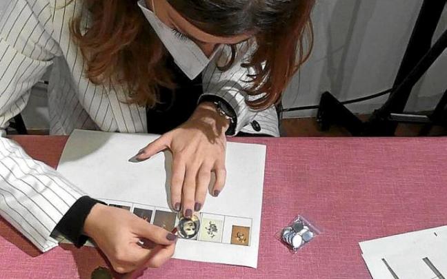 Uno de los talleres de 'Elegantes del siglo XIX'. Foto: Cedida