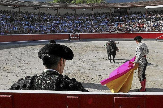 La plaza de toros de Azpeitia a rebosar, antes de la pandemia.