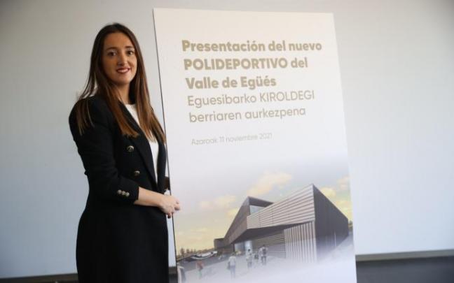 La alcaldesa del Valle de Egüés, Amaya Larraya (Navarra Suma), durante la presentación del proyecto. La alcaldesa del Valle de Egüés, Amaya Larraya (Navarra Suma), durante la presentación del proyecto.
