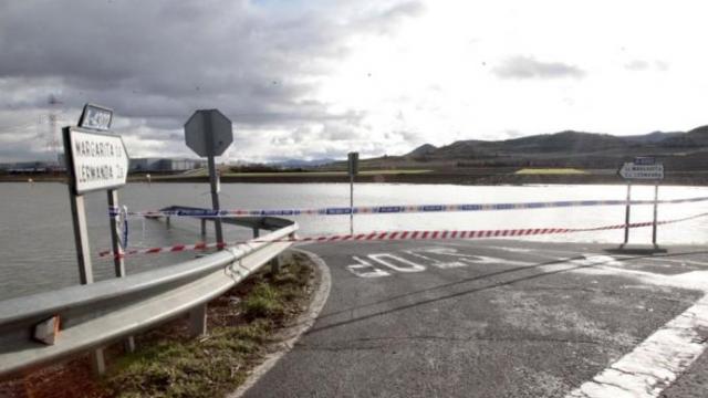 El consejero de Seguridad afirma que preocupan de forma especial los desbordamientos en la cuenca del Zadorra