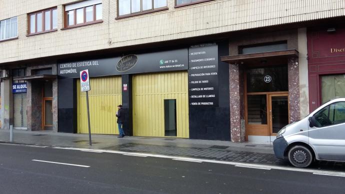 El nuevo negocio en la calle San Ignacio de Loyola, frente al instituto de Molinuevo.