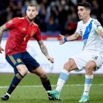 Iñigo Martínez, en un partido con España