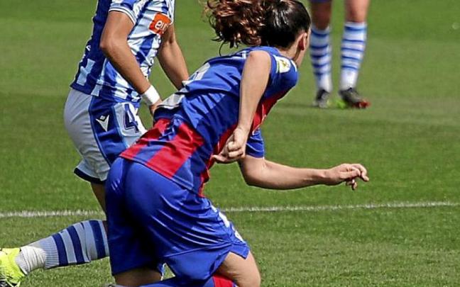 Imagen de un derbi entre Eibar y Real. Foto: Arnaitz Rubio