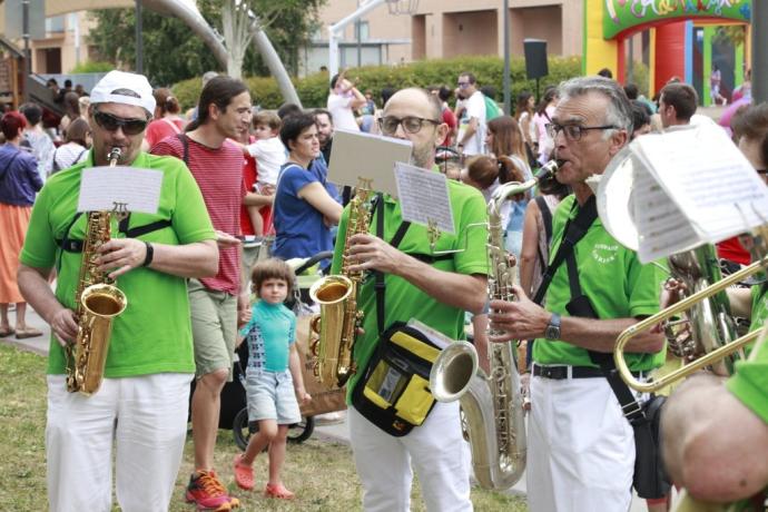 Txaranga las fiestas del barrio de Zabalgana.