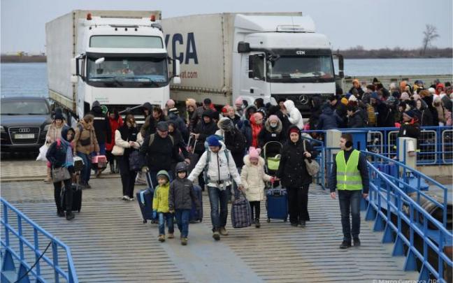 Imagen de refugiados llegando a Euskadi.