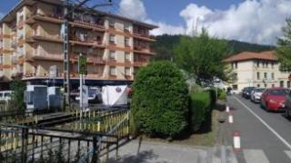 Imagen del paso a nivel de Zalla donde se ha producido el tráfico suceso Imagen del paso a nivel de Zalla donde se ha producido el tráfico suceso