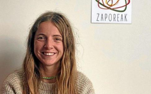 Zaporeak Solidarios Garapenerako Elkarteko kideaHelena Ruiz de Azua