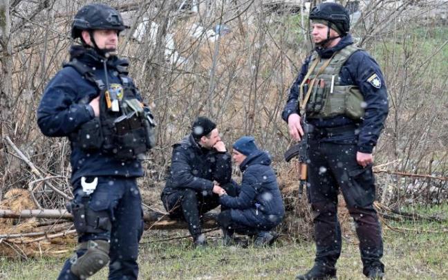 El presidente ucraniano, Volodimir Zelensky, califica de genocidio lo ocurrido en Bucha