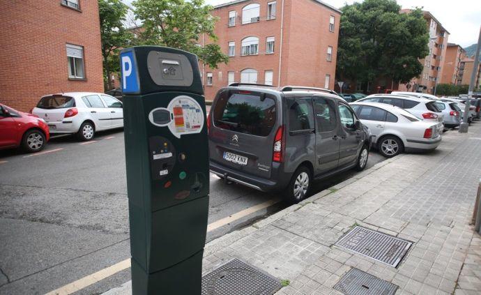 Parking disuasorio de Capuchinos y zona azul de Marcelo Celayeta