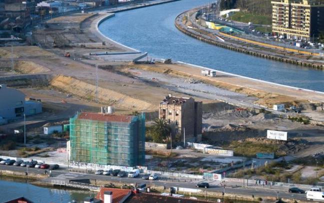 La intención es que la nueva isla de Zorrotzaurre permita únicamente el acceso a vehículos eléctricos La intención es que la nueva isla de Zorrotzaurre permita únicamente el acceso a vehículos eléctricos
