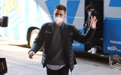 Zubeldia, a su llegada a Mestalla.