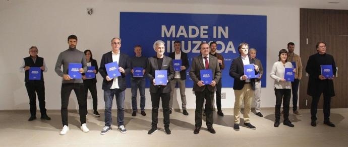 Los representantes de la Real Sociedad en el acto que ha tenido lugar en Anoeta.