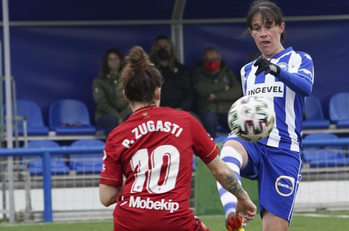 Zugasti, durante un partido contra el Alavés Gloriosas.